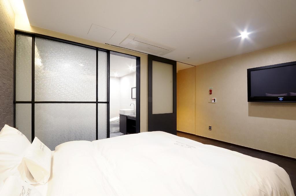 Queens Hotel Seomyeon Busan Eksteriør billede