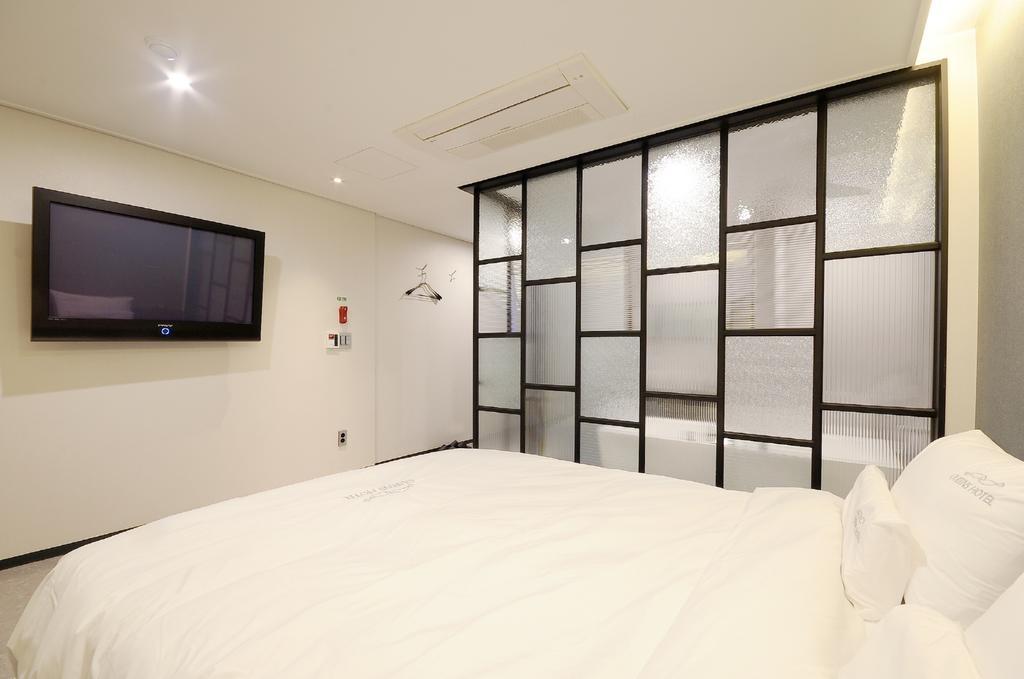 Queens Hotel Seomyeon Busan Eksteriør billede